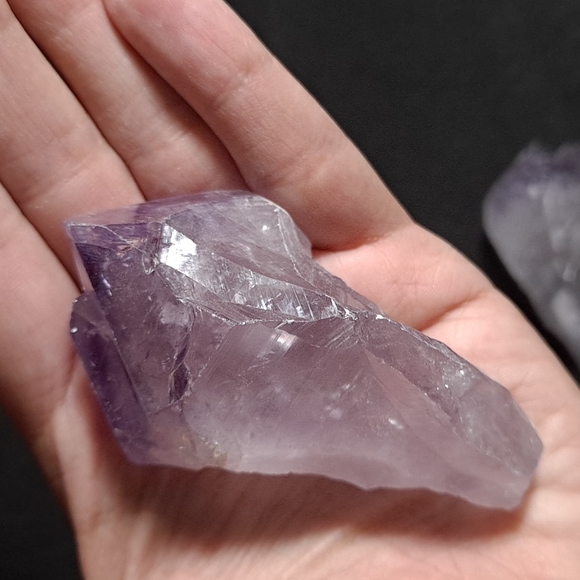 Raw Purple Amethyst 1 pound - Picture 4 of 8